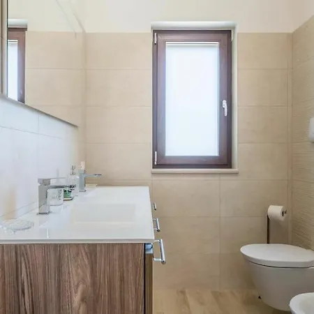 Certosa Raro Villas Collection * אוסטוני